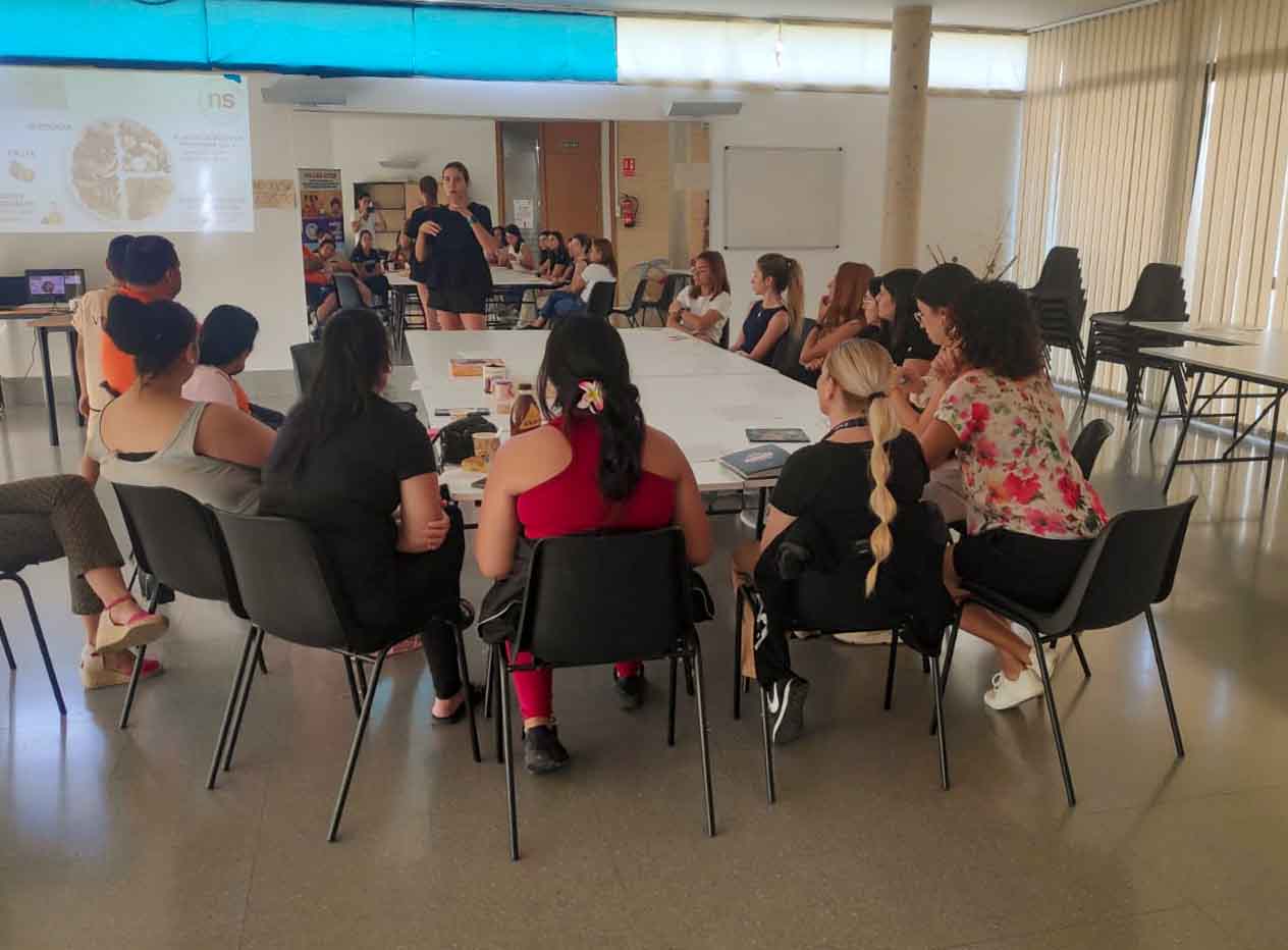 taller de nutrición en Los Palmerales Elche