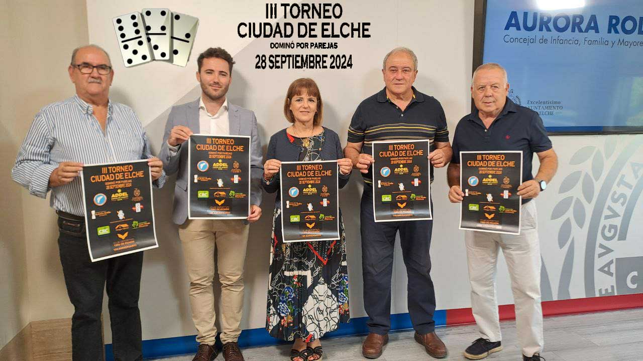 torneo de dominó por parejas en Elche