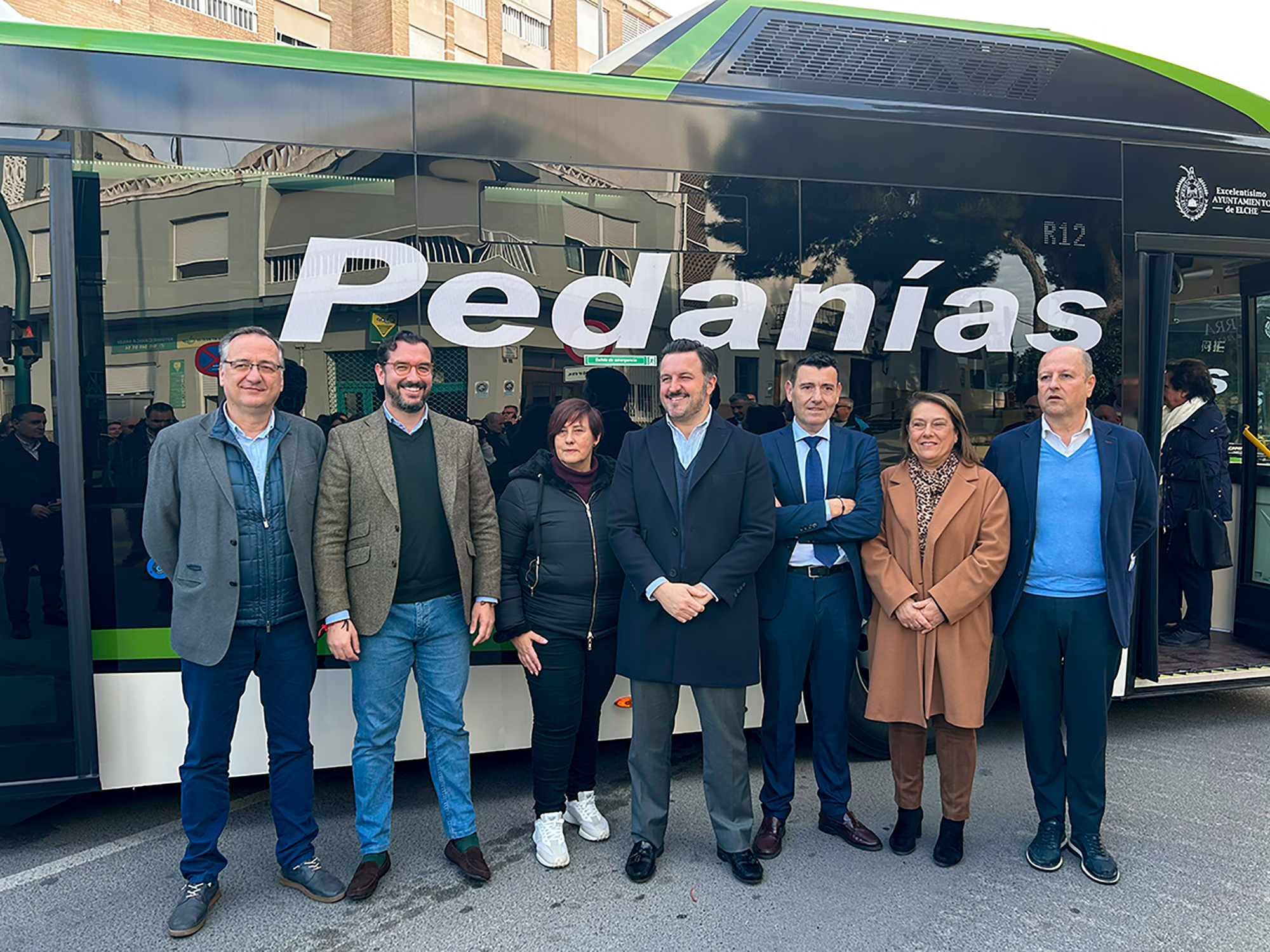 autobuses híbridos conectan pedanías con el casco urbano de Elche